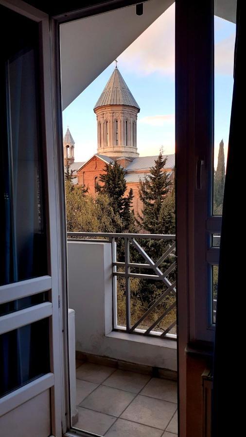 Hotel Lile Tbilisi Buitenkant foto
