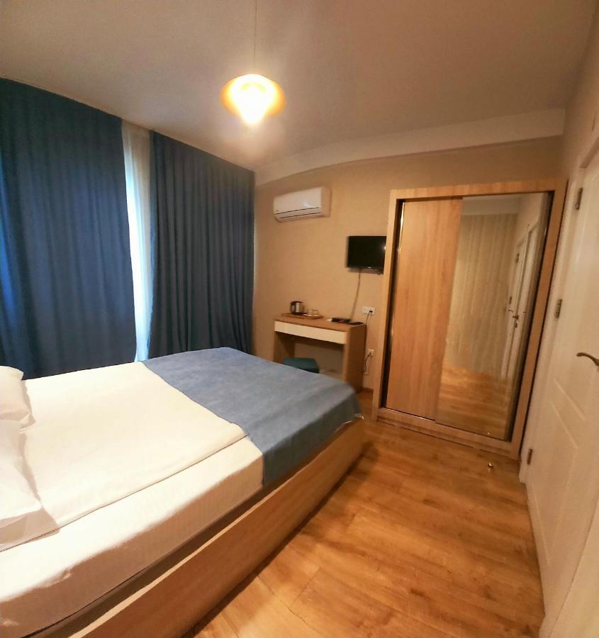 Hotel Lile Tbilisi Buitenkant foto