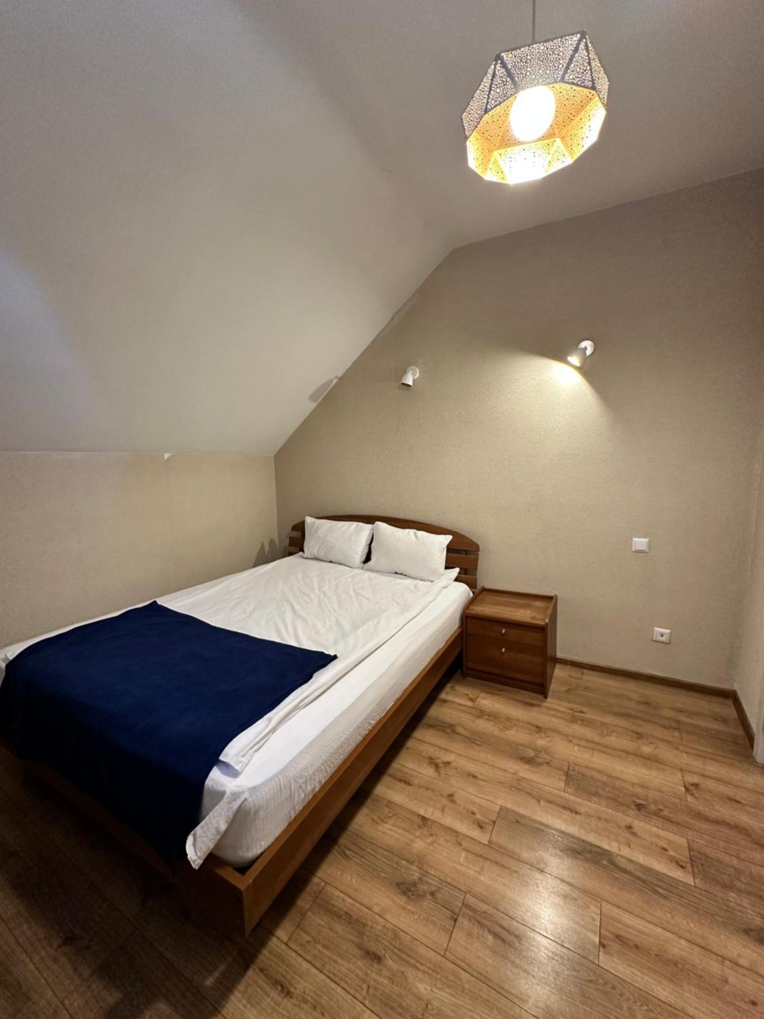 Hotel Lile Tbilisi Buitenkant foto